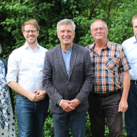 Für eine erfolgreiche Nominierung sorgten OV- Vorsitzender Jürgen Schmidt (2. von rechts), sowie Vorsitzender des Unterbezirks Fabian Wamser.